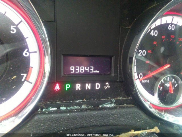 Photo 6 VIN: 2C4RDGBG8DR804587 - DODGE GRAND CARAVAN 