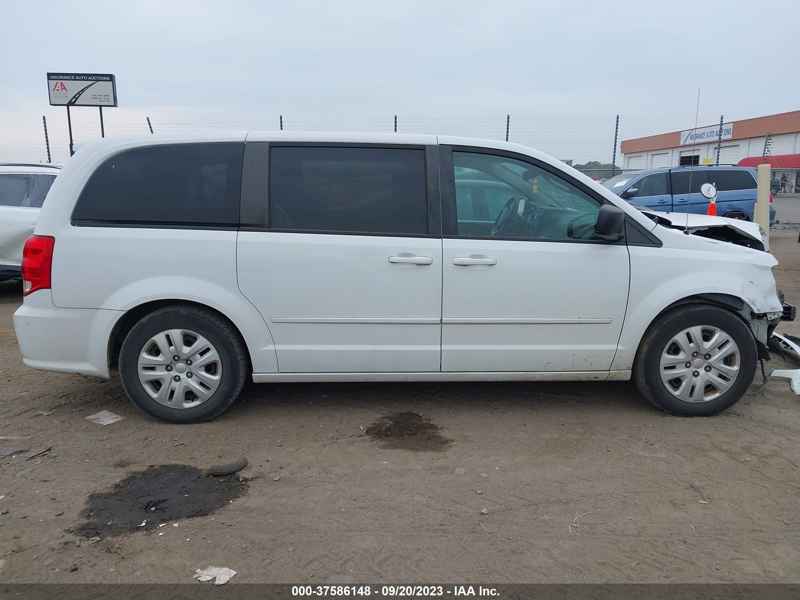 Photo 13 VIN: 2C4RDGBG8GR342116 - DODGE CARAVAN 