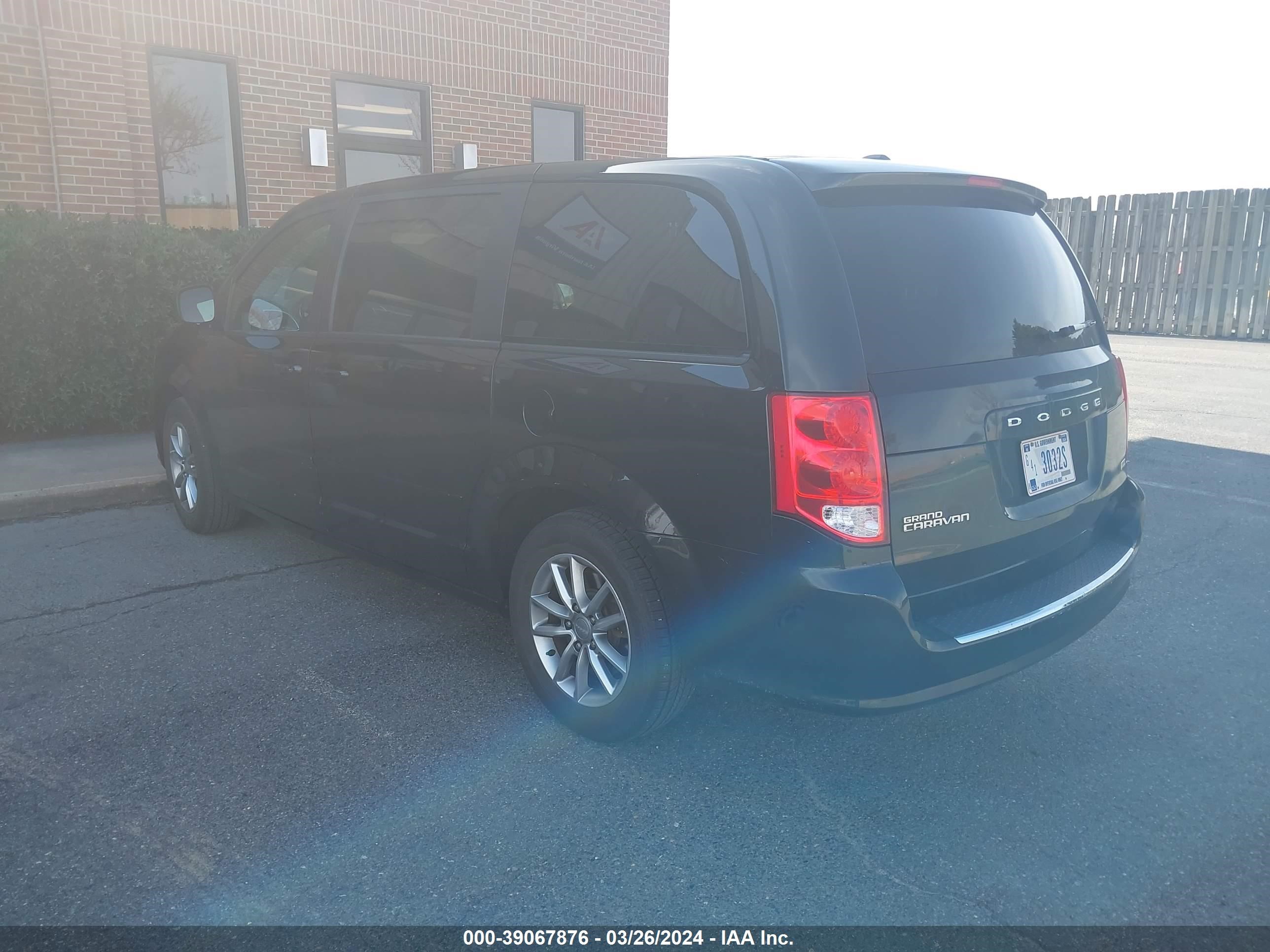 Photo 2 VIN: 2C4RDGBG8GR363676 - DODGE CARAVAN 