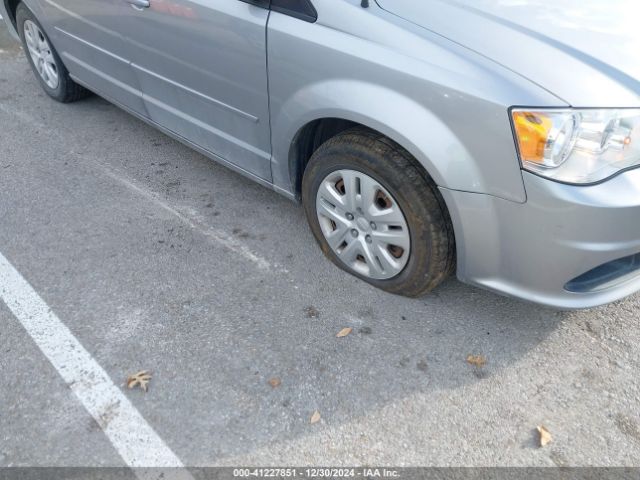 Photo 5 VIN: 2C4RDGBG8GR387332 - DODGE GRAND CARAVAN 