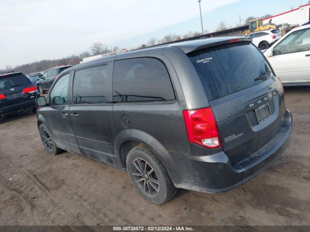 Photo 2 VIN: 2C4RDGBG8HR563930 - DODGE GRAND CARAVAN 