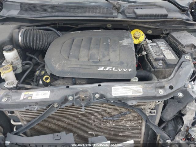 Photo 9 VIN: 2C4RDGBG8HR786677 - DODGE GRAND CARAVAN 