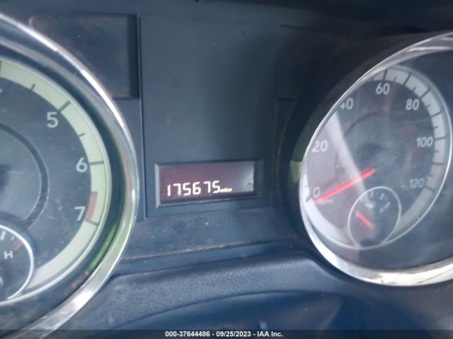 Photo 6 VIN: 2C4RDGBG8HR862012 - DODGE GRAND CARAVAN 