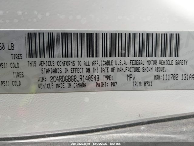 Photo 8 VIN: 2C4RDGBG8JR140948 - DODGE GRAND CARAVAN 