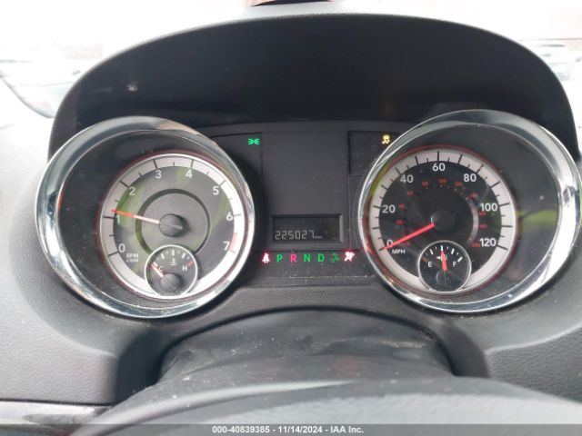 Photo 6 VIN: 2C4RDGBG8JR312833 - DODGE GRAND CARAVAN 