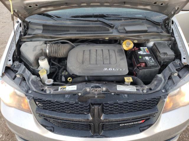 Photo 11 VIN: 2C4RDGBG8JR329552 - DODGE CARAVAN 