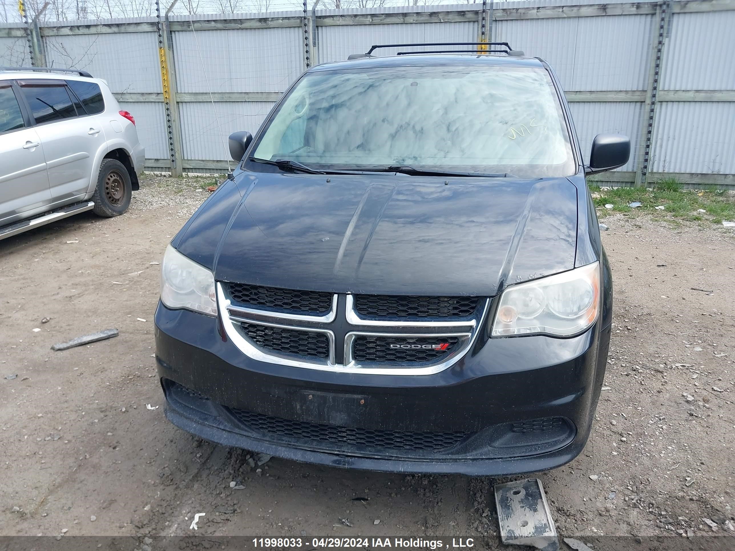 Photo 13 VIN: 2C4RDGBG9CR297861 - DODGE CARAVAN 