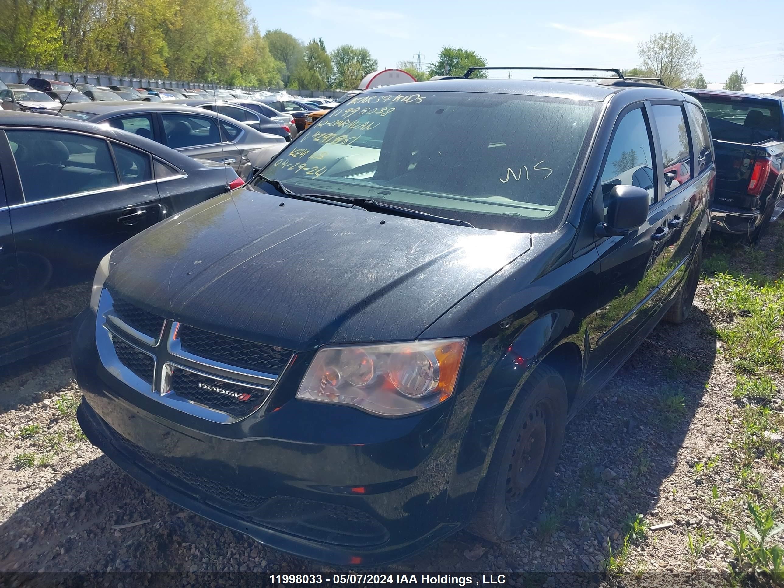 Photo 2 VIN: 2C4RDGBG9CR297861 - DODGE CARAVAN 