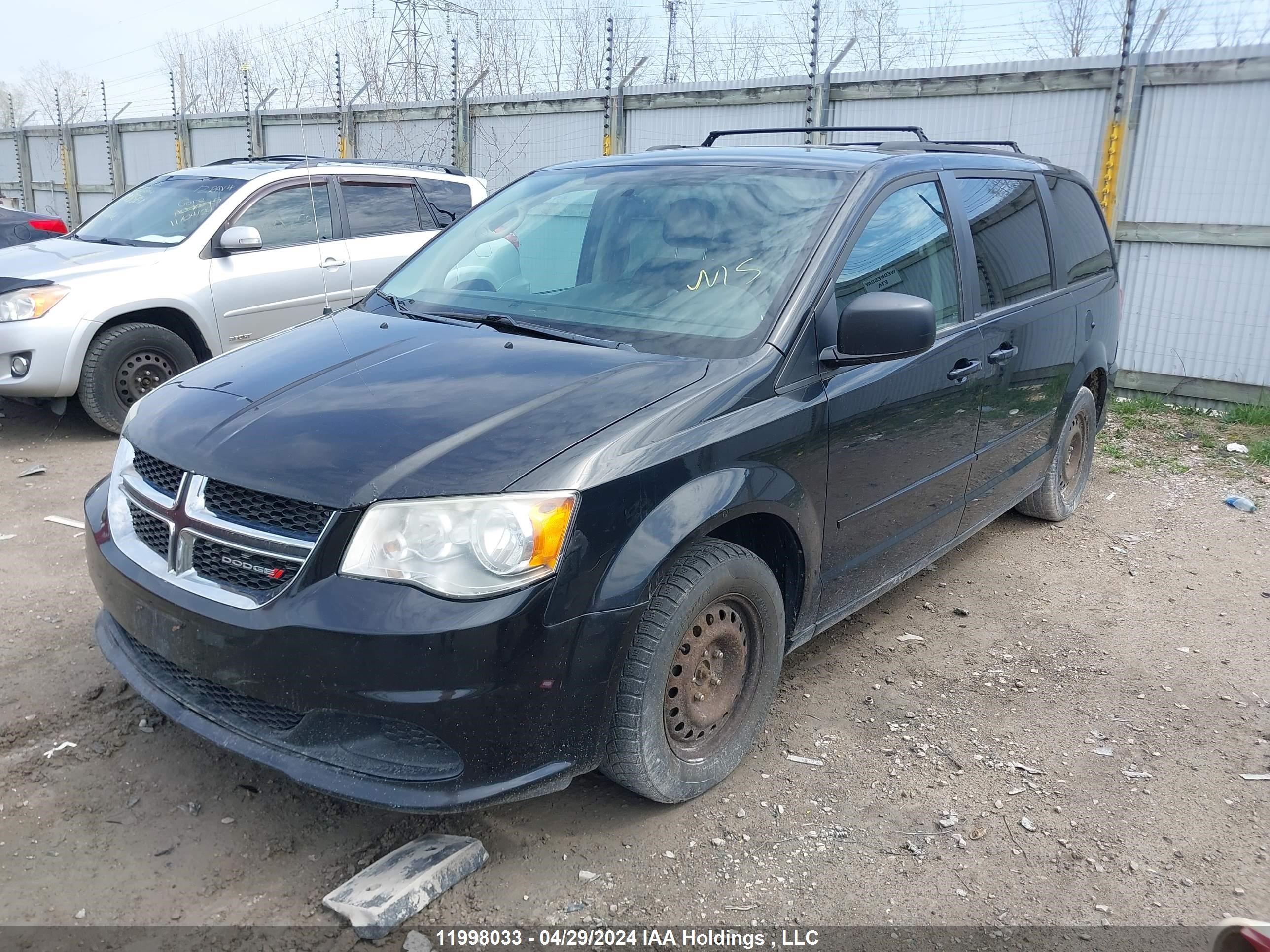 Photo 3 VIN: 2C4RDGBG9CR297861 - DODGE CARAVAN 