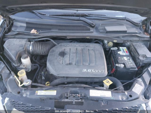 Photo 9 VIN: 2C4RDGBG9CR341356 - DODGE GRAND CARAVAN 