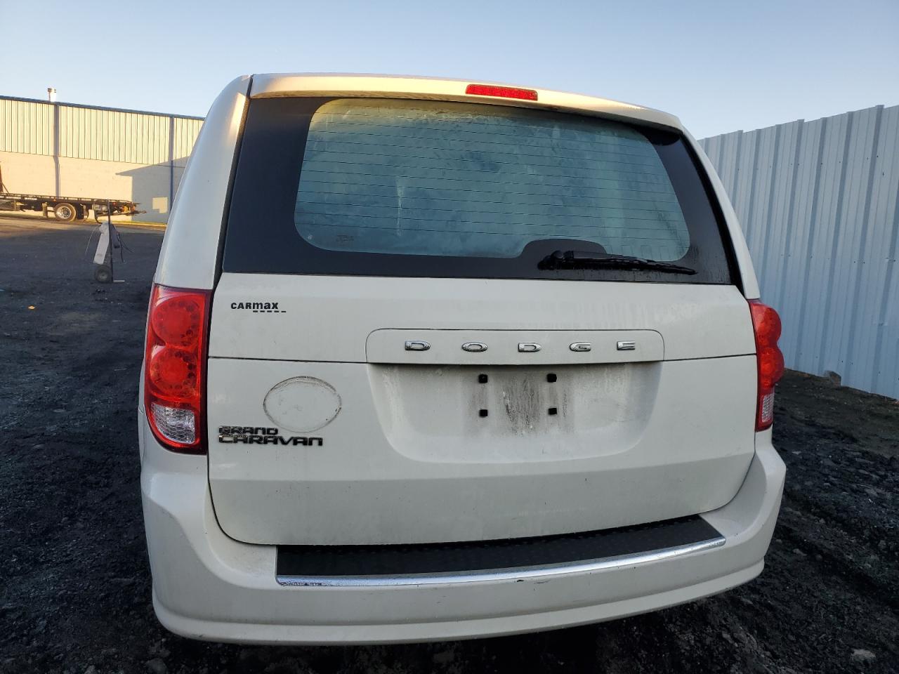 Photo 5 VIN: 2C4RDGBG9DR543776 - DODGE CARAVAN 