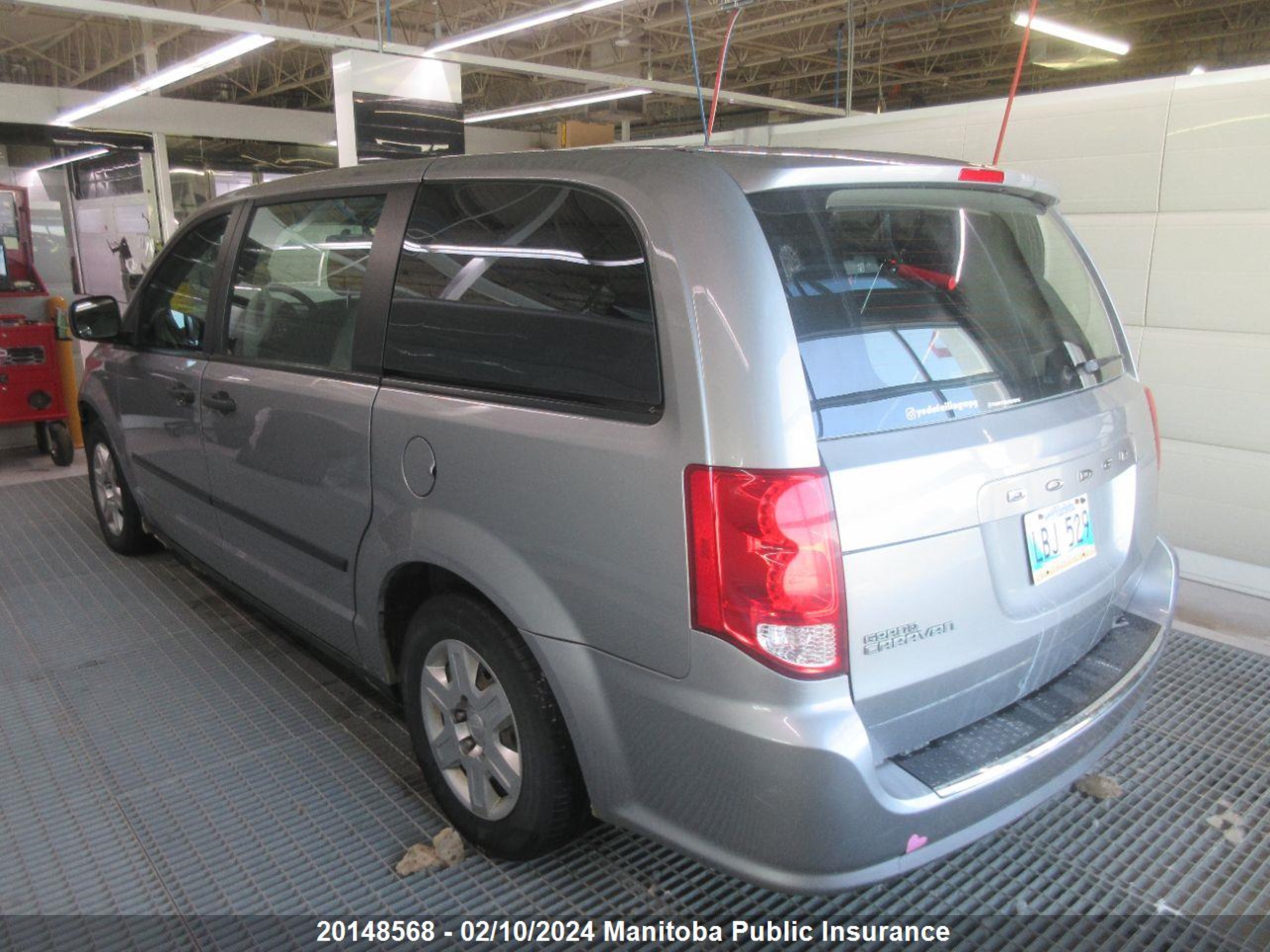 Photo 8 VIN: 2C4RDGBG9DR563283 - DODGE CARAVAN 