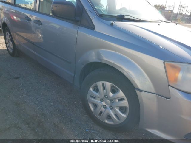 Photo 5 VIN: 2C4RDGBG9DR760101 - DODGE GRAND CARAVAN 