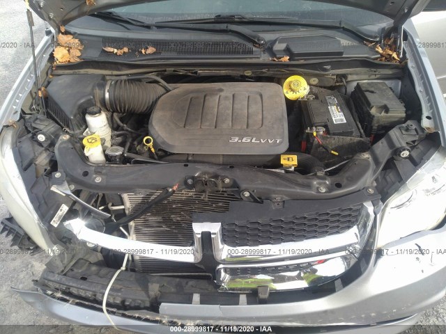 Photo 9 VIN: 2C4RDGBG9DR760759 - DODGE GRAND CARAVAN 