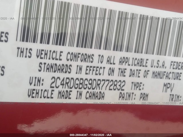 Photo 8 VIN: 2C4RDGBG9DR772832 - DODGE GRAND CARAVAN 