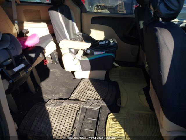 Photo 7 VIN: 2C4RDGBG9ER169915 - DODGE GRAND CARAVAN 