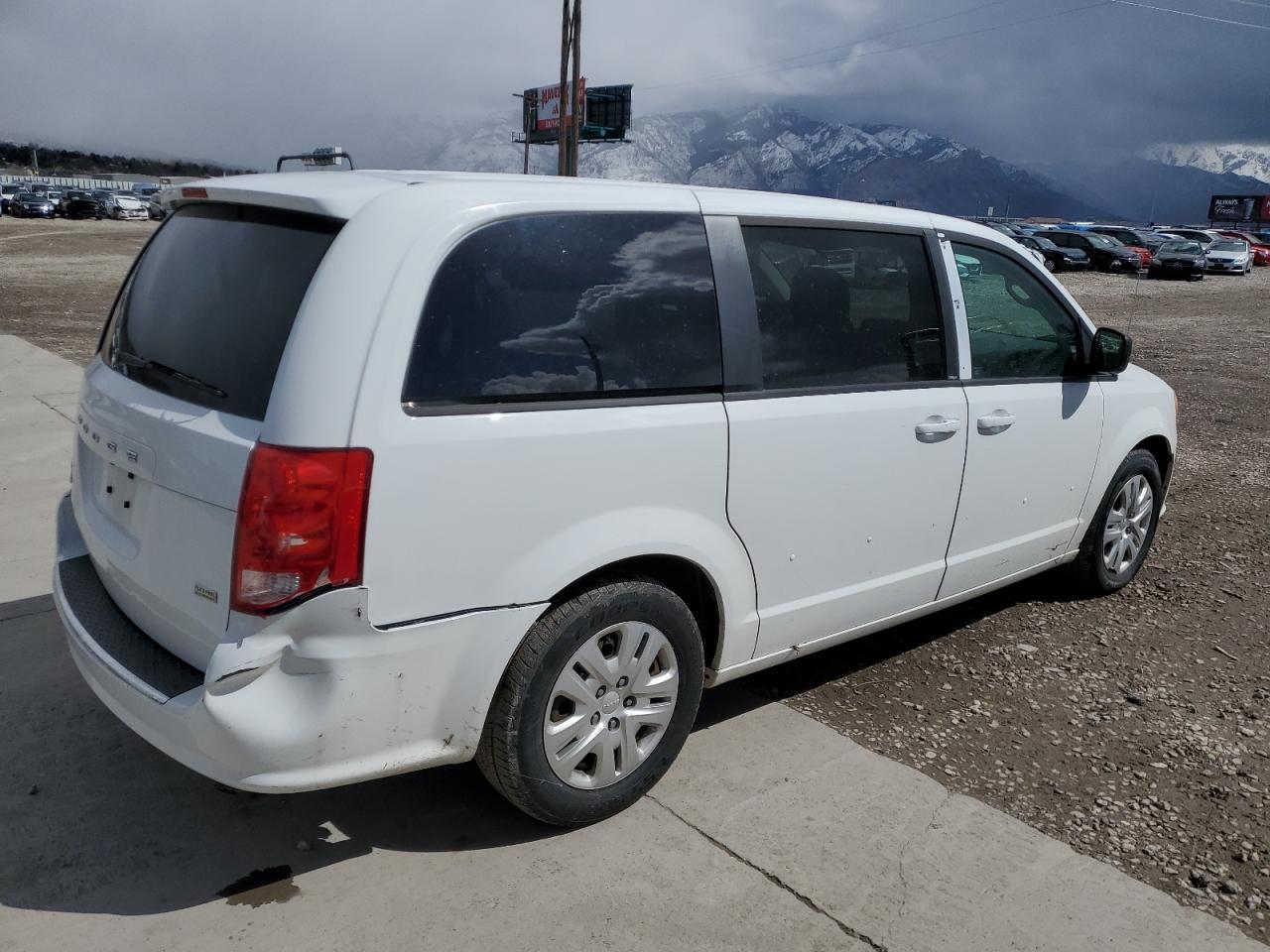 Photo 2 VIN: 2C4RDGBG9ER241261 - DODGE CARAVAN 