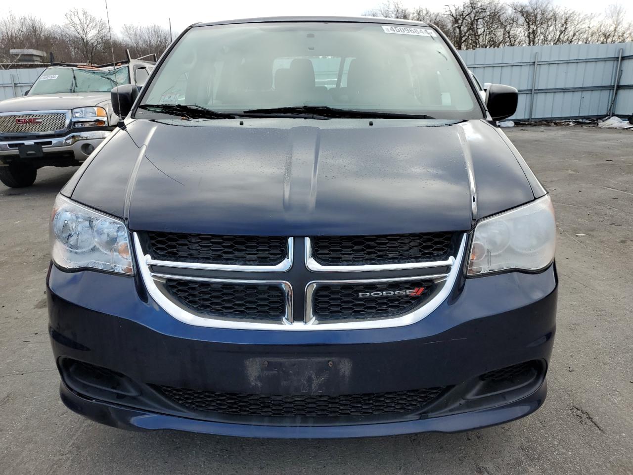 Photo 4 VIN: 2C4RDGBG9FR615708 - DODGE CARAVAN 