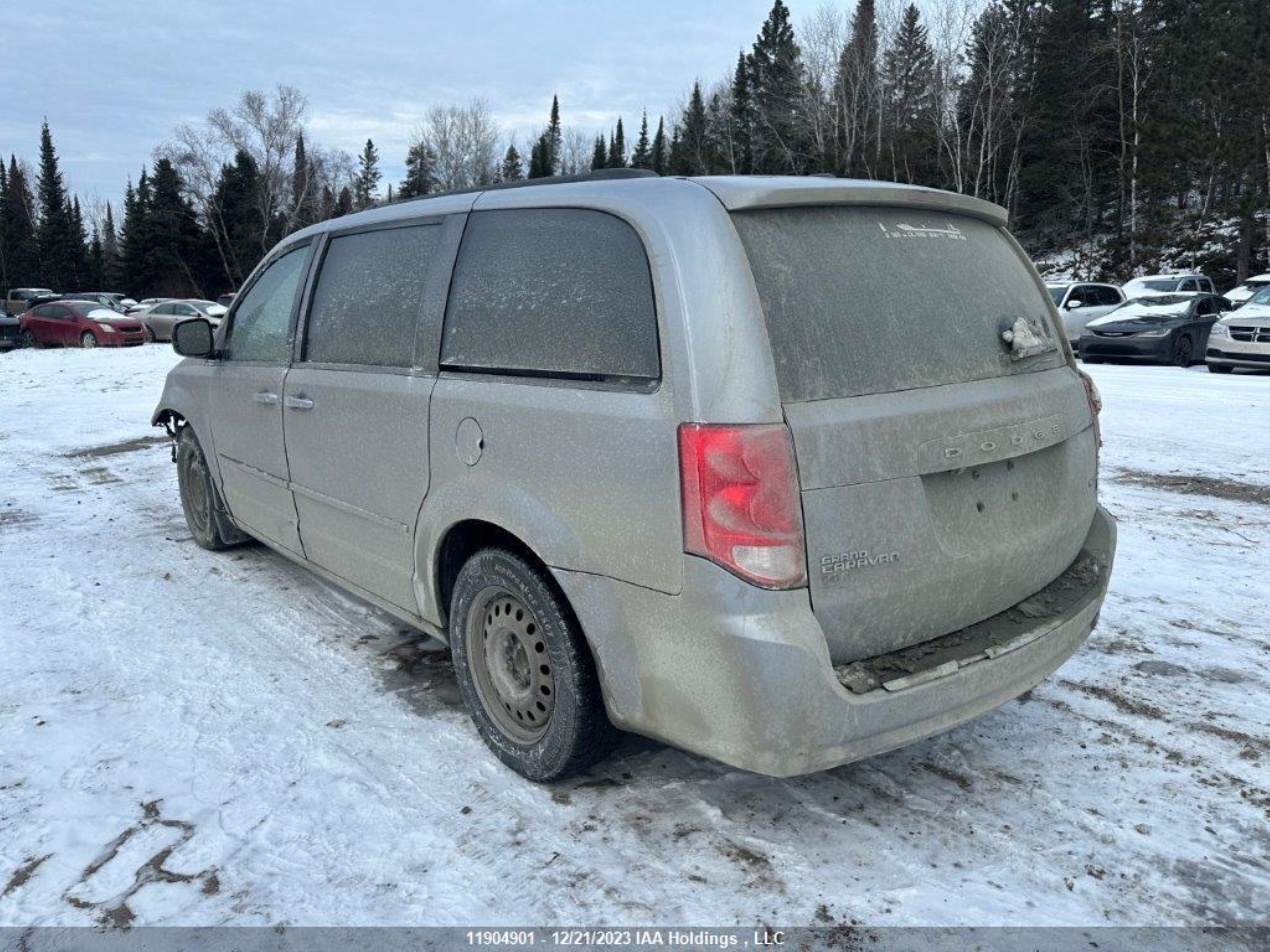 Photo 3 VIN: 2C4RDGBG9FR666075 - DODGE CARAVAN 