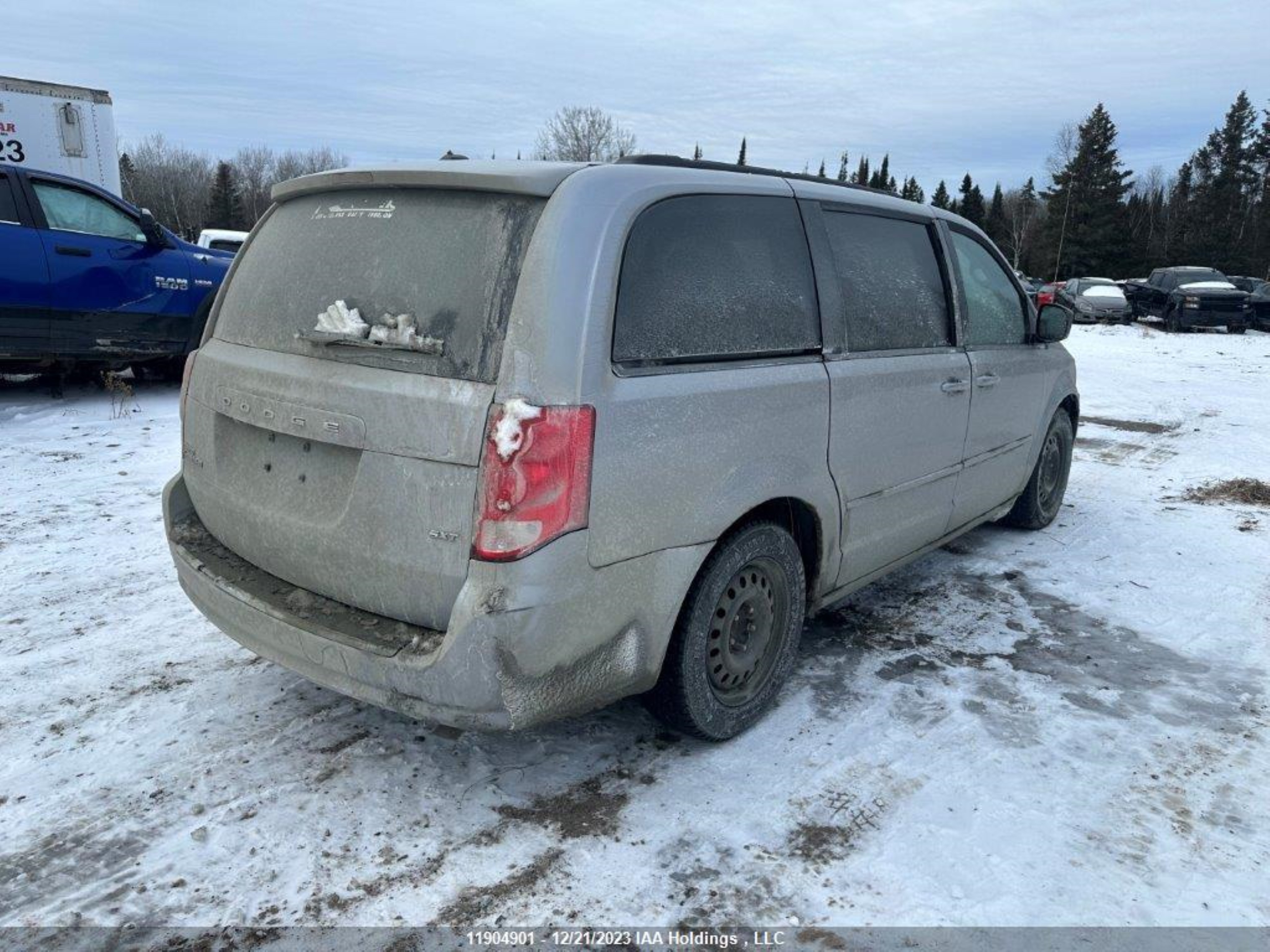 Photo 4 VIN: 2C4RDGBG9FR666075 - DODGE CARAVAN 