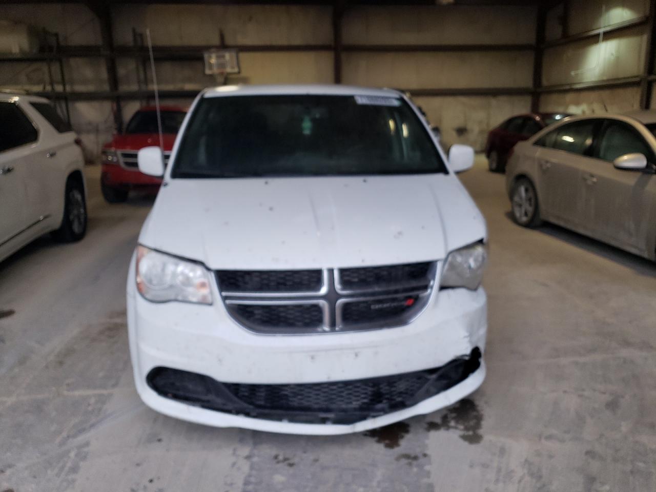 Photo 4 VIN: 2C4RDGBG9FR690960 - DODGE CARAVAN 