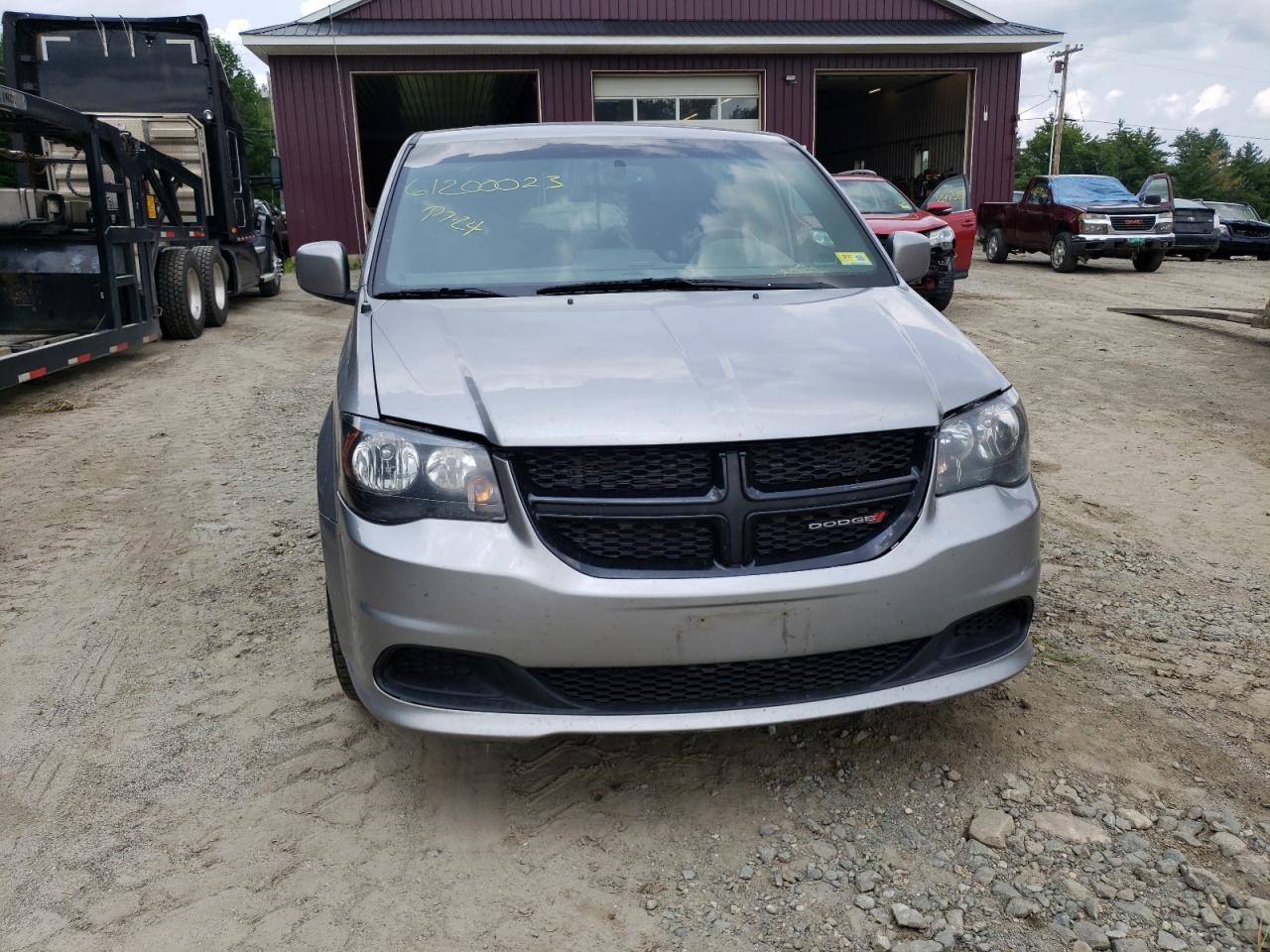 Photo 4 VIN: 2C4RDGBG9GR340780 - DODGE CARAVAN 