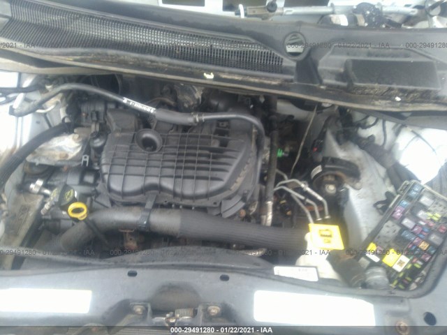 Photo 9 VIN: 2C4RDGBG9GR389607 - DODGE GRAND CARAVAN 