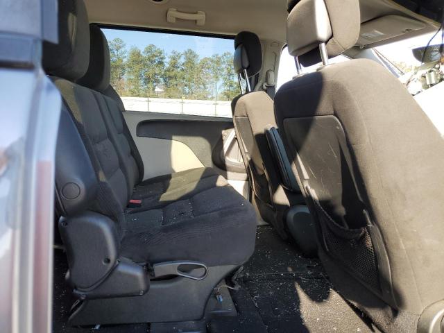 Photo 10 VIN: 2C4RDGBG9HR666015 - DODGE CARAVAN 