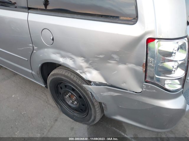 Photo 5 VIN: 2C4RDGBG9HR761769 - DODGE GRAND CARAVAN 