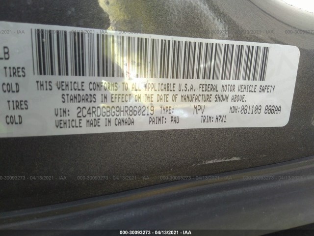 Photo 8 VIN: 2C4RDGBG9HR860219 - DODGE GRAND CARAVAN 