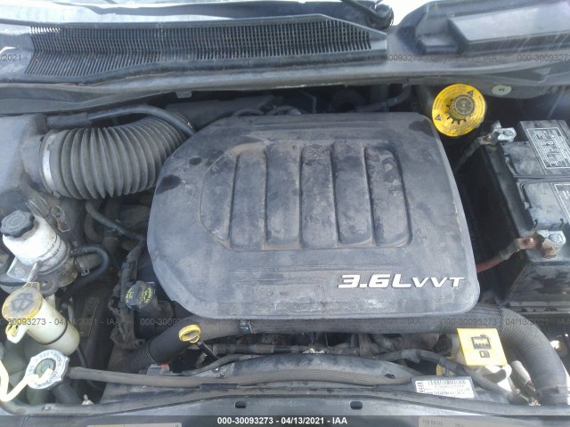 Photo 9 VIN: 2C4RDGBG9HR860219 - DODGE GRAND CARAVAN 