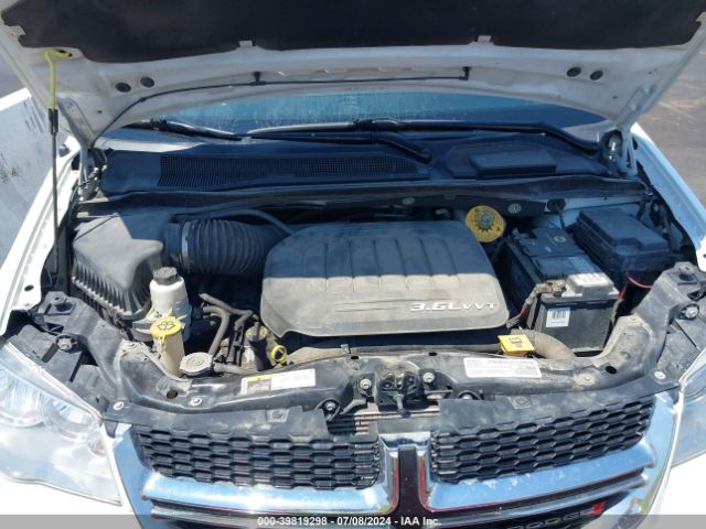 Photo 9 VIN: 2C4RDGBG9HR872984 - DODGE GRAND CARAVAN 