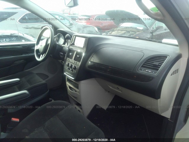 Photo 4 VIN: 2C4RDGBG9JR170086 - DODGE GRAND CARAVAN 