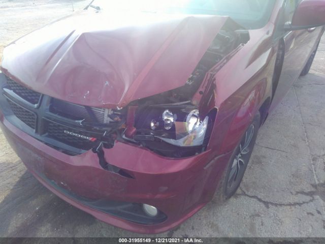 Photo 5 VIN: 2C4RDGBG9JR176115 - DODGE GRAND CARAVAN 