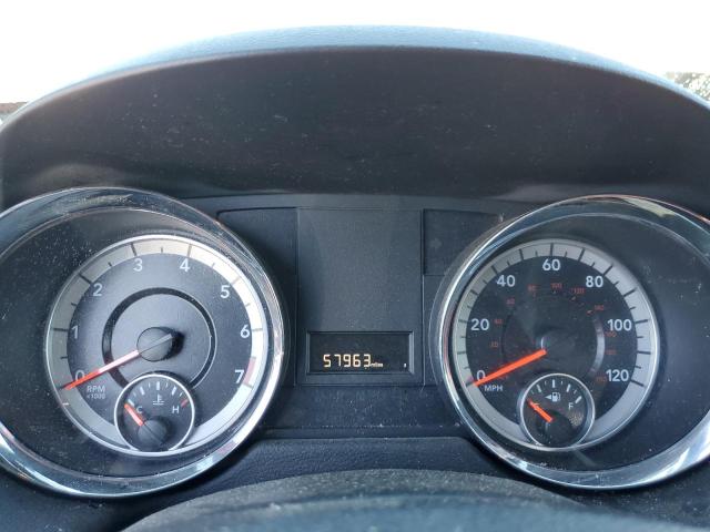 Photo 8 VIN: 2C4RDGBG9JR184277 - DODGE CARAVAN 