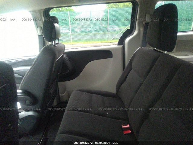 Photo 7 VIN: 2C4RDGBG9JR304949 - DODGE GRAND CARAVAN 