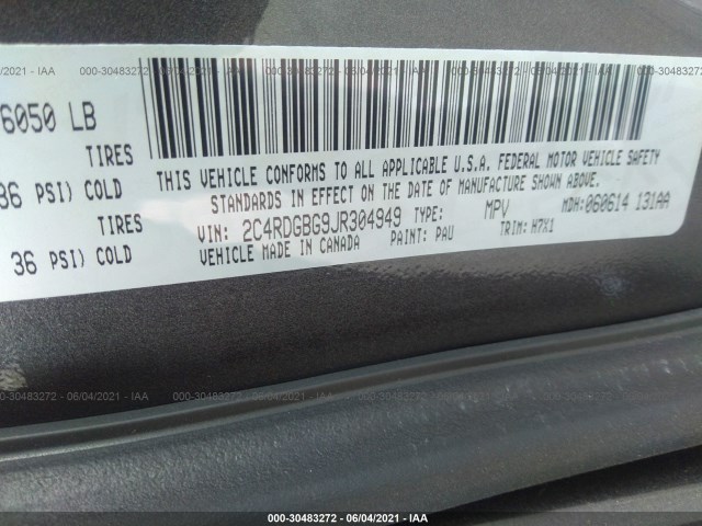 Photo 8 VIN: 2C4RDGBG9JR304949 - DODGE GRAND CARAVAN 