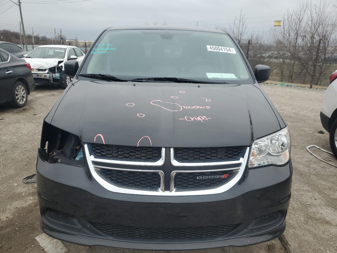 Photo 4 VIN: 2C4RDGBG9KR500729 - DODGE CARAVAN 