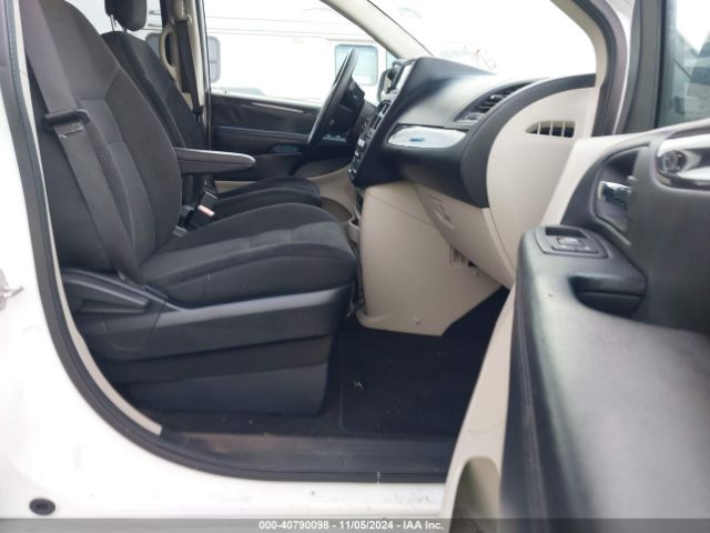 Photo 4 VIN: 2C4RDGBG9KR568349 - DODGE GRAND CARAVAN 