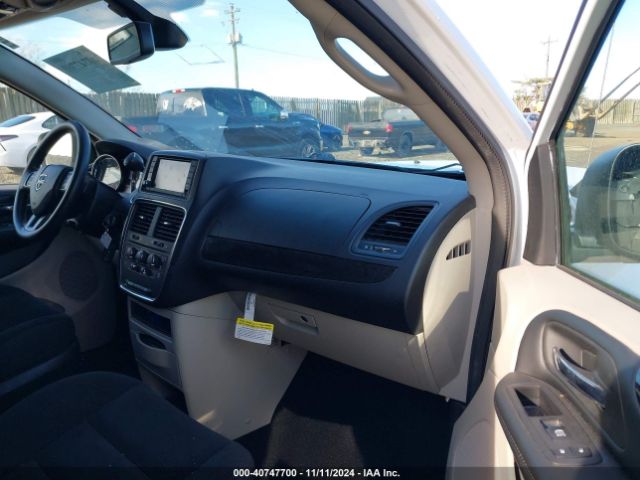 Photo 4 VIN: 2C4RDGBG9KR766736 - DODGE GRAND CARAVAN 