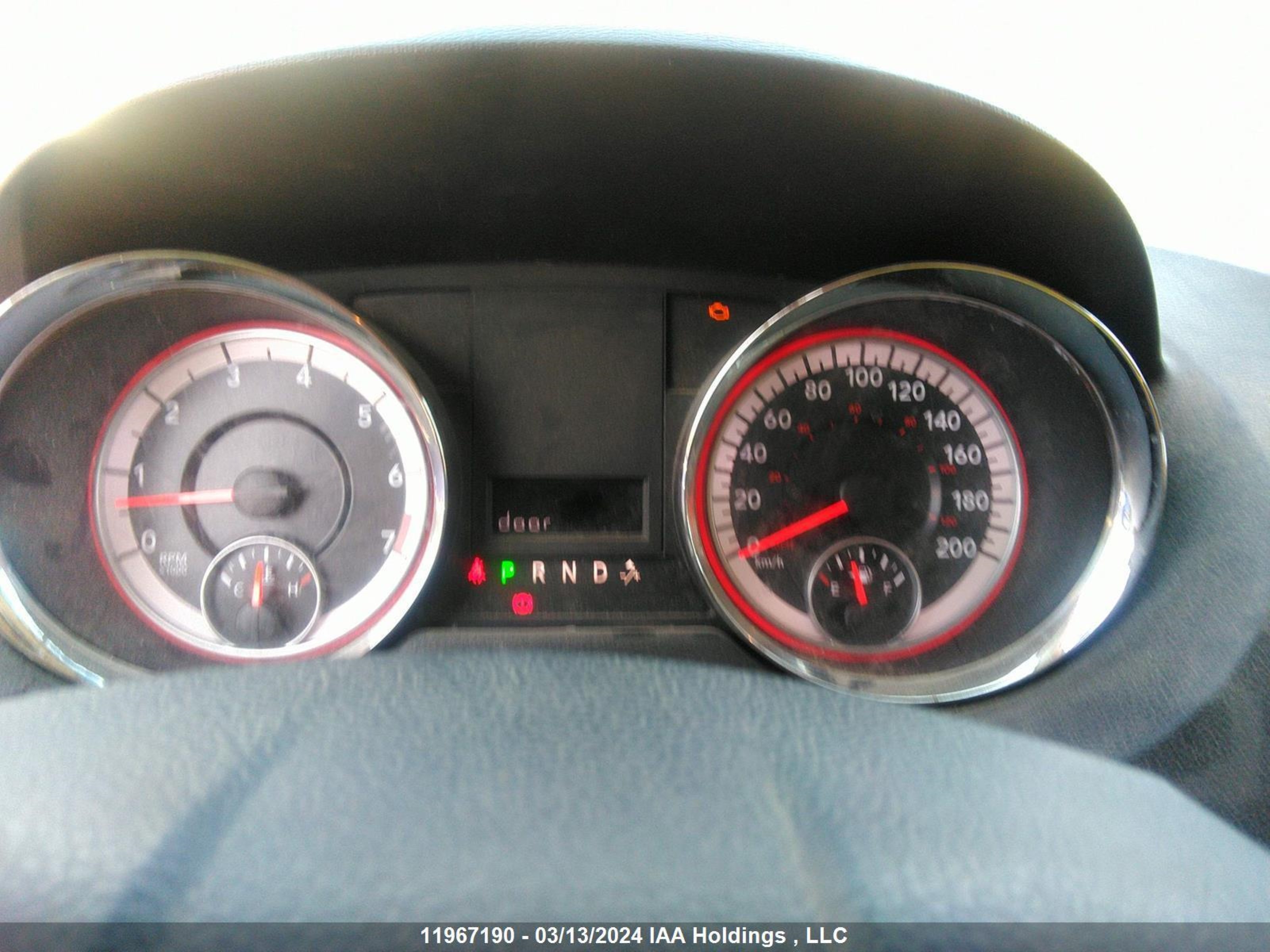 Photo 6 VIN: 2C4RDGBGXCR102611 - DODGE CARAVAN 