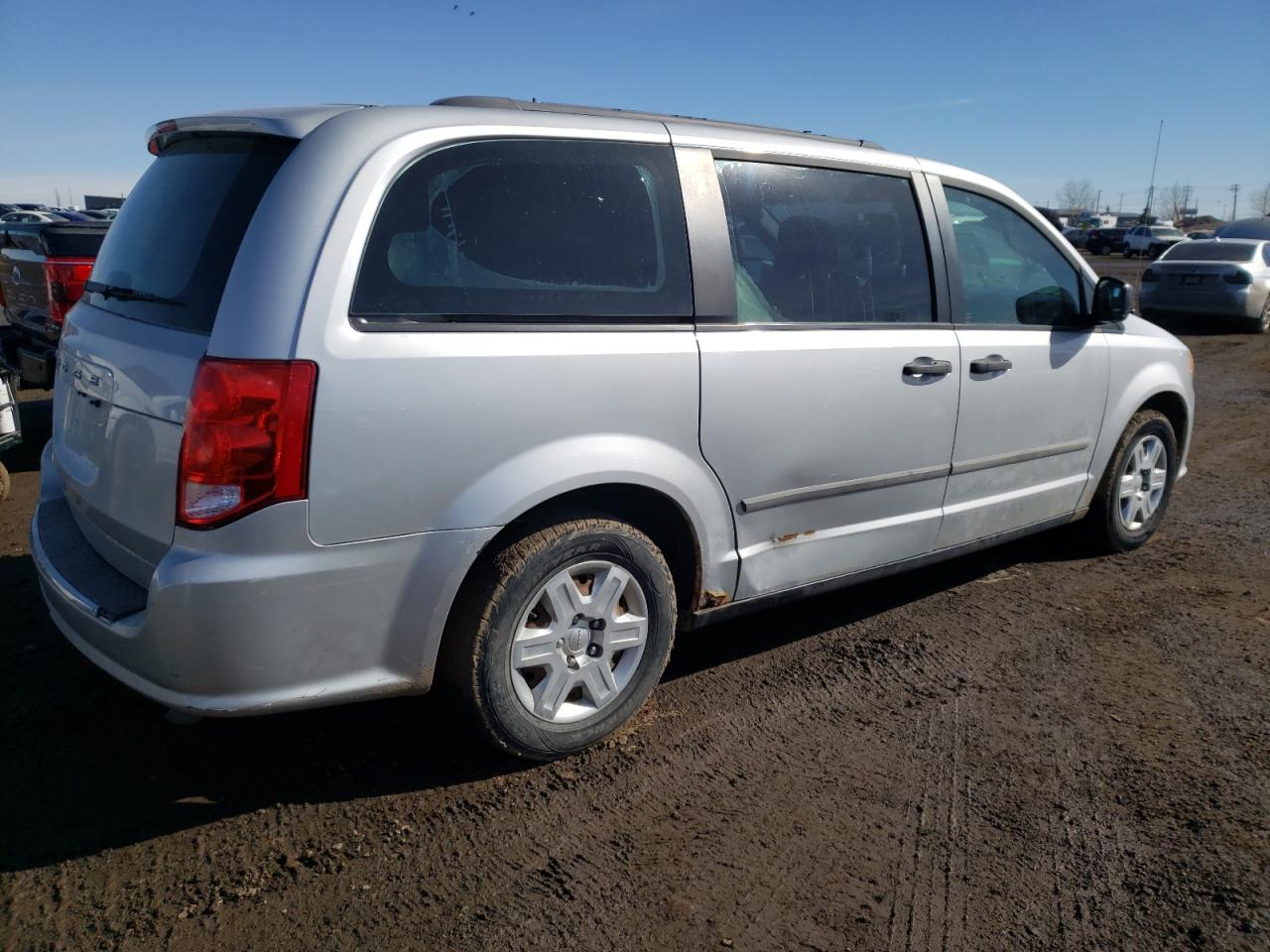 Photo 2 VIN: 2C4RDGBGXCR235465 - DODGE CARAVAN 