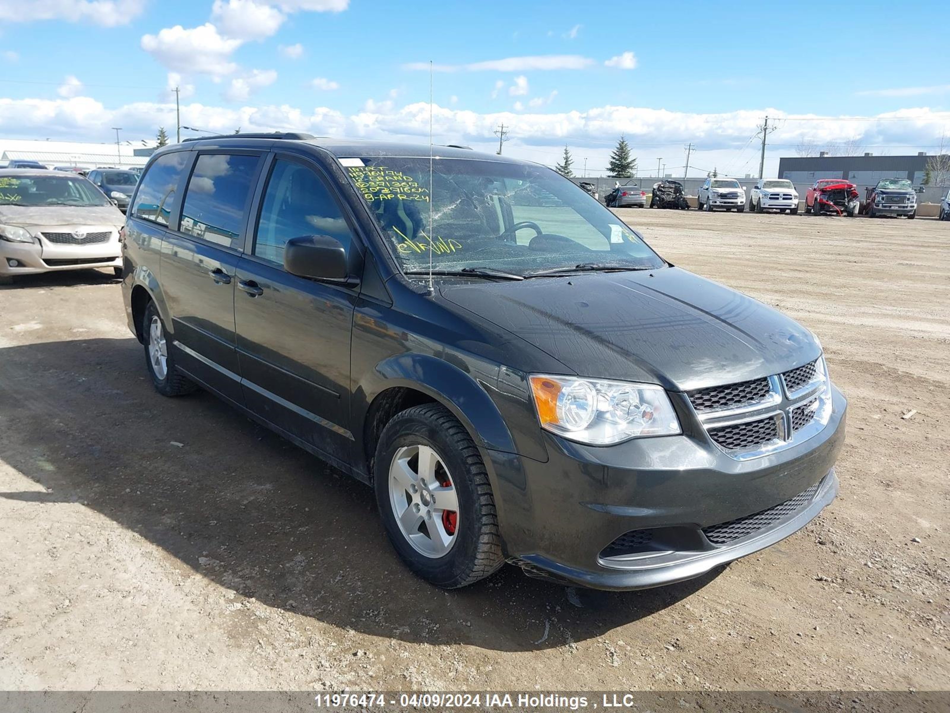 Photo 0 VIN: 2C4RDGBGXCR371367 - DODGE CARAVAN 