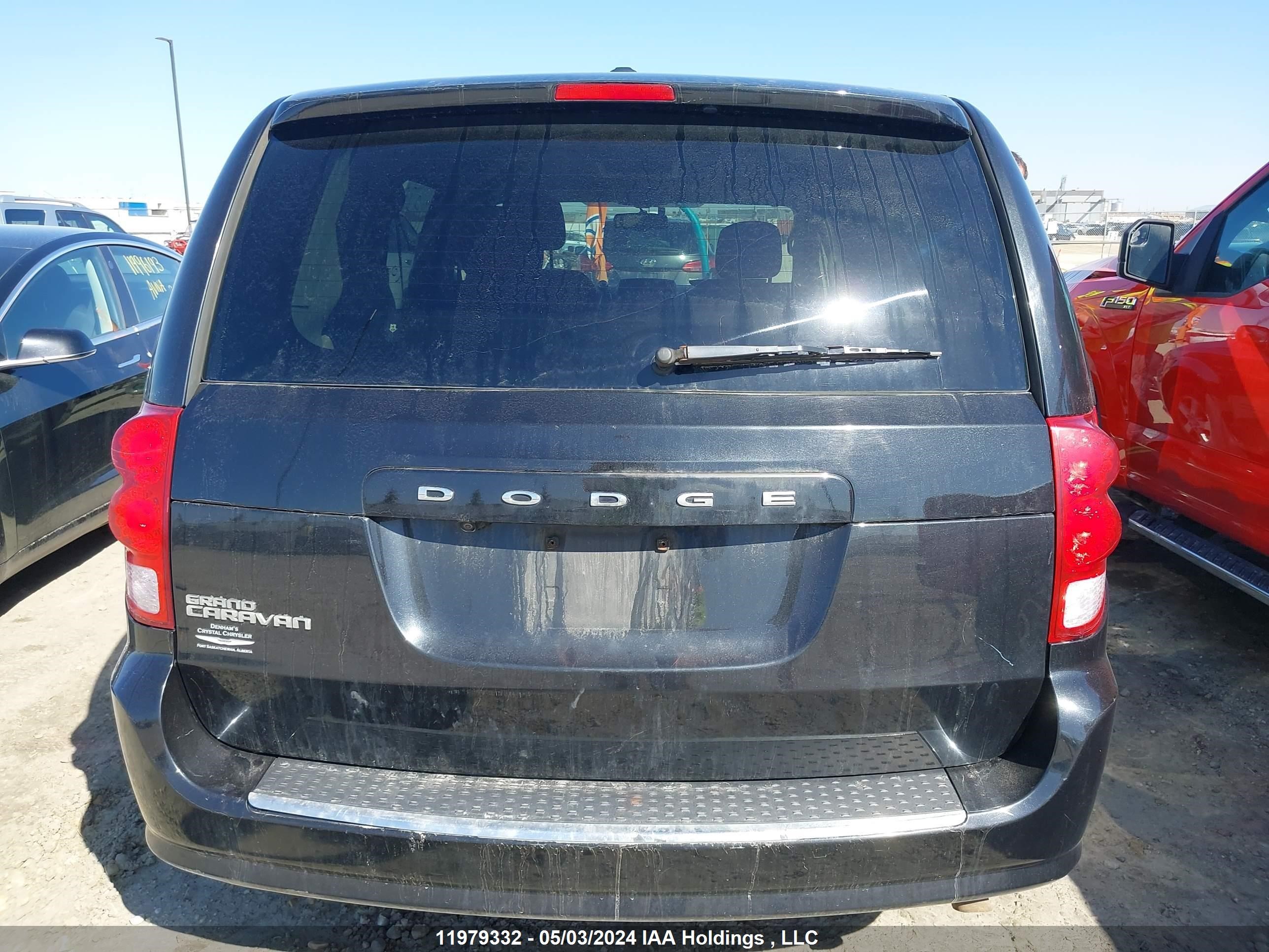 Photo 15 VIN: 2C4RDGBGXCR417067 - DODGE CARAVAN 