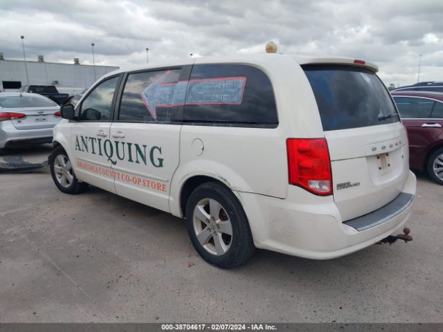 Photo 2 VIN: 2C4RDGBGXDR537372 - DODGE GRAND CARAVAN 