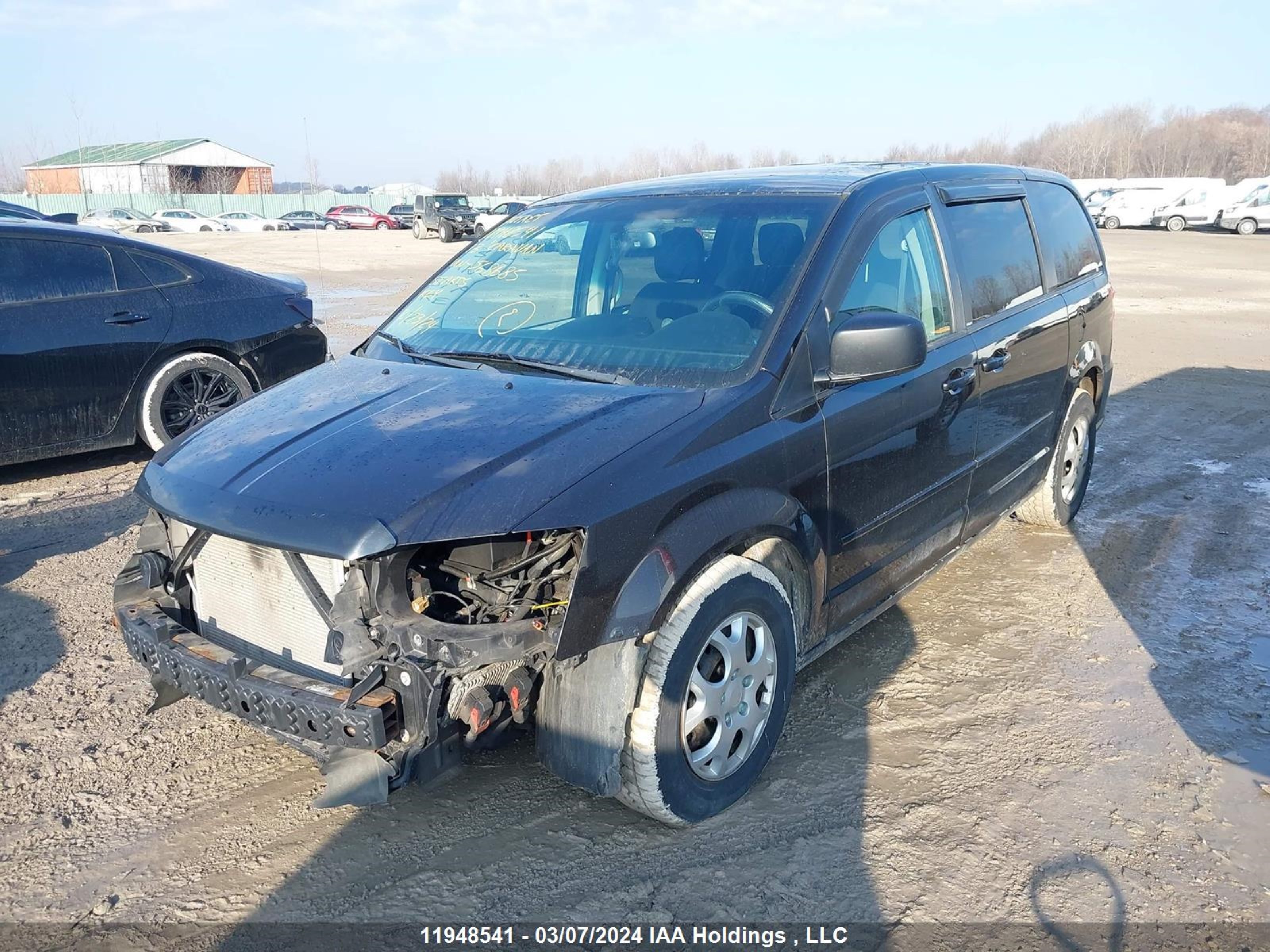 Photo 1 VIN: 2C4RDGBGXDR568685 - DODGE CARAVAN 