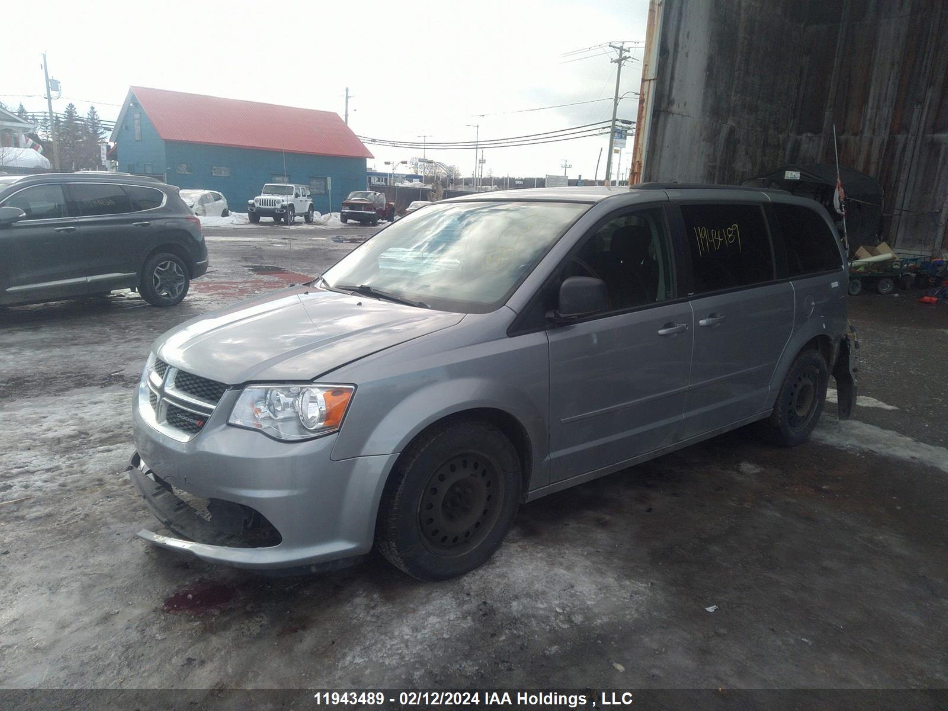 Photo 1 VIN: 2C4RDGBGXDR697915 - DODGE CARAVAN 