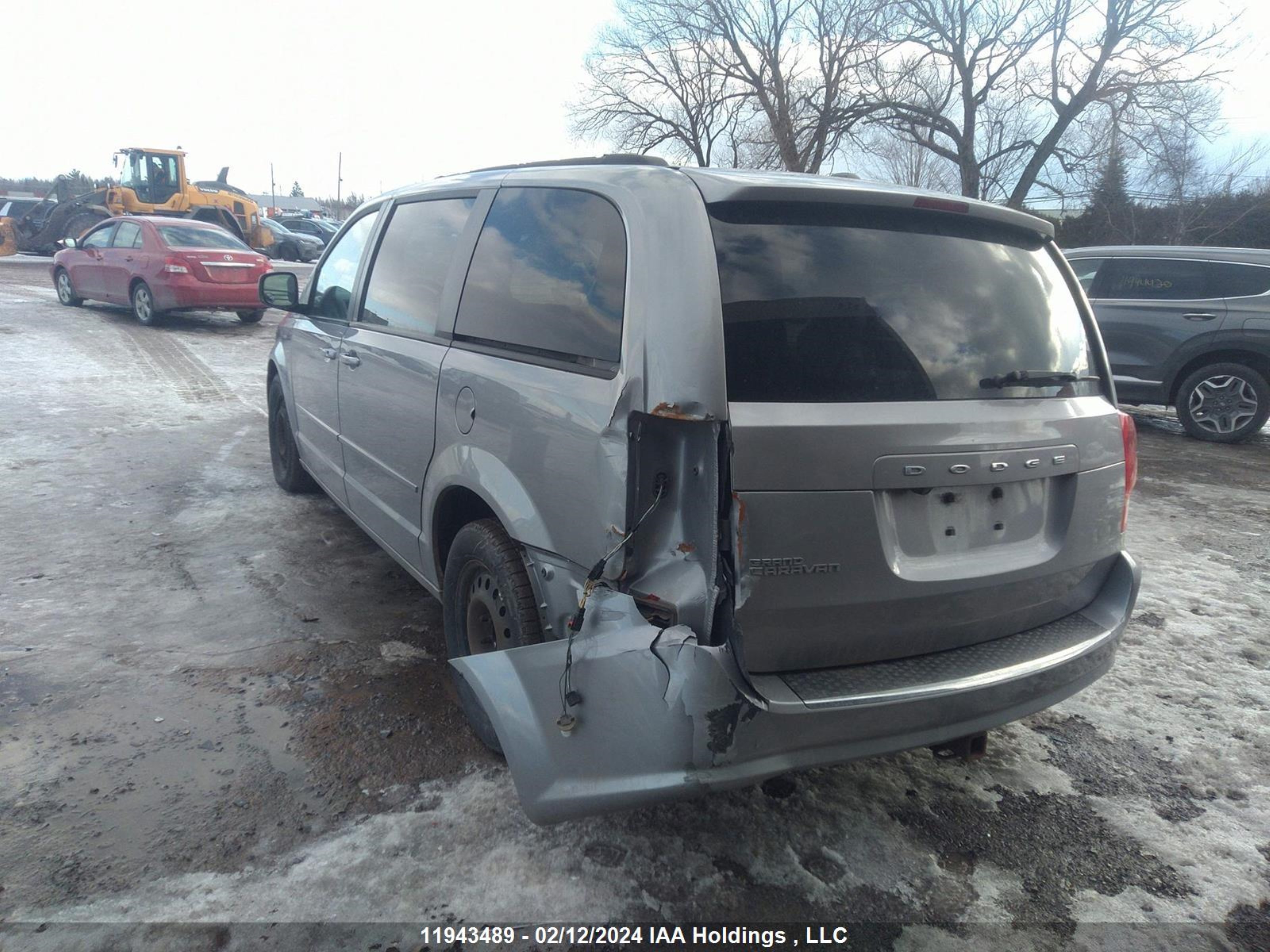 Photo 5 VIN: 2C4RDGBGXDR697915 - DODGE CARAVAN 