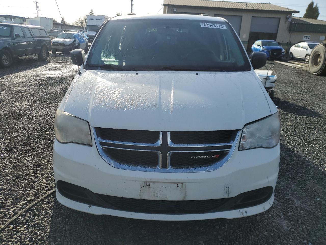 Photo 4 VIN: 2C4RDGBGXDR724420 - DODGE CARAVAN 