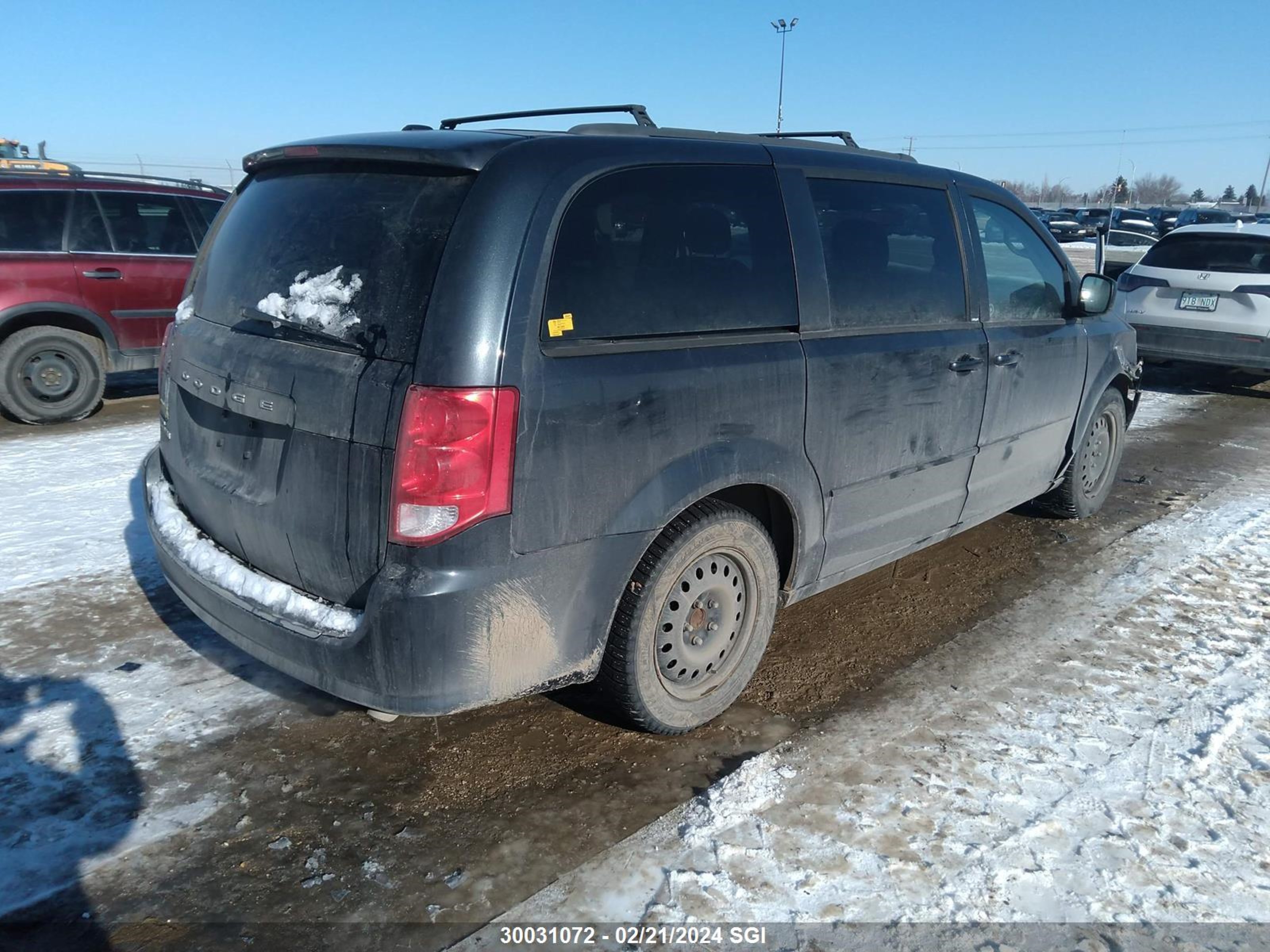 Photo 3 VIN: 2C4RDGBGXDR789378 - DODGE CARAVAN 